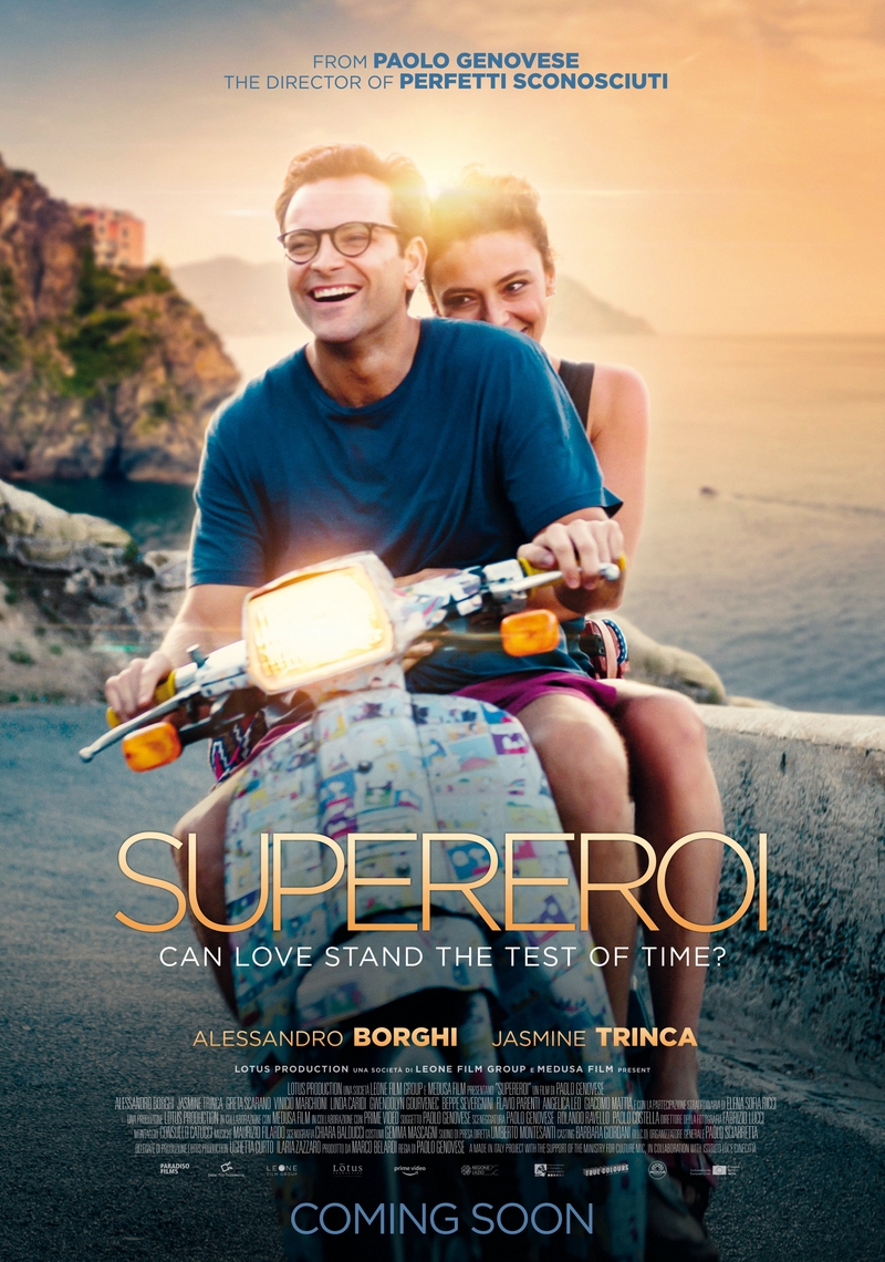 Poster from Movie Supereroi distributed by Paradisofilms